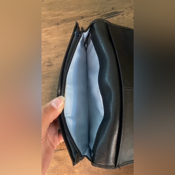 Coach Wallet - Picture 4 of 4